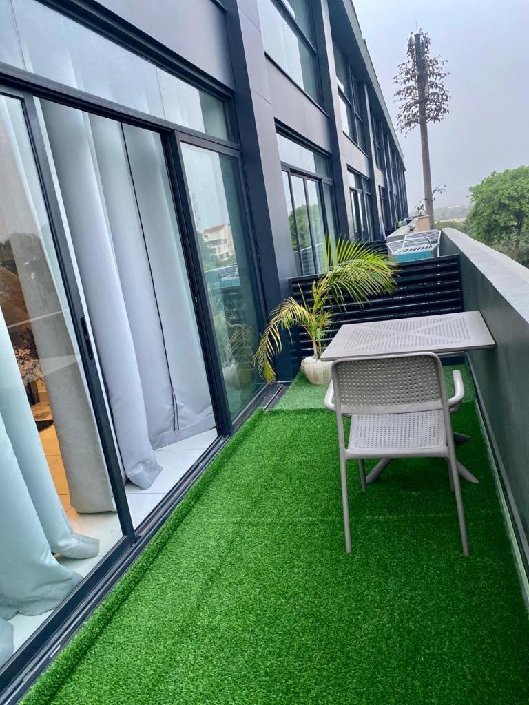 Accra Tranquil Homes, Embassy Garden ภายนอก รูปภาพ